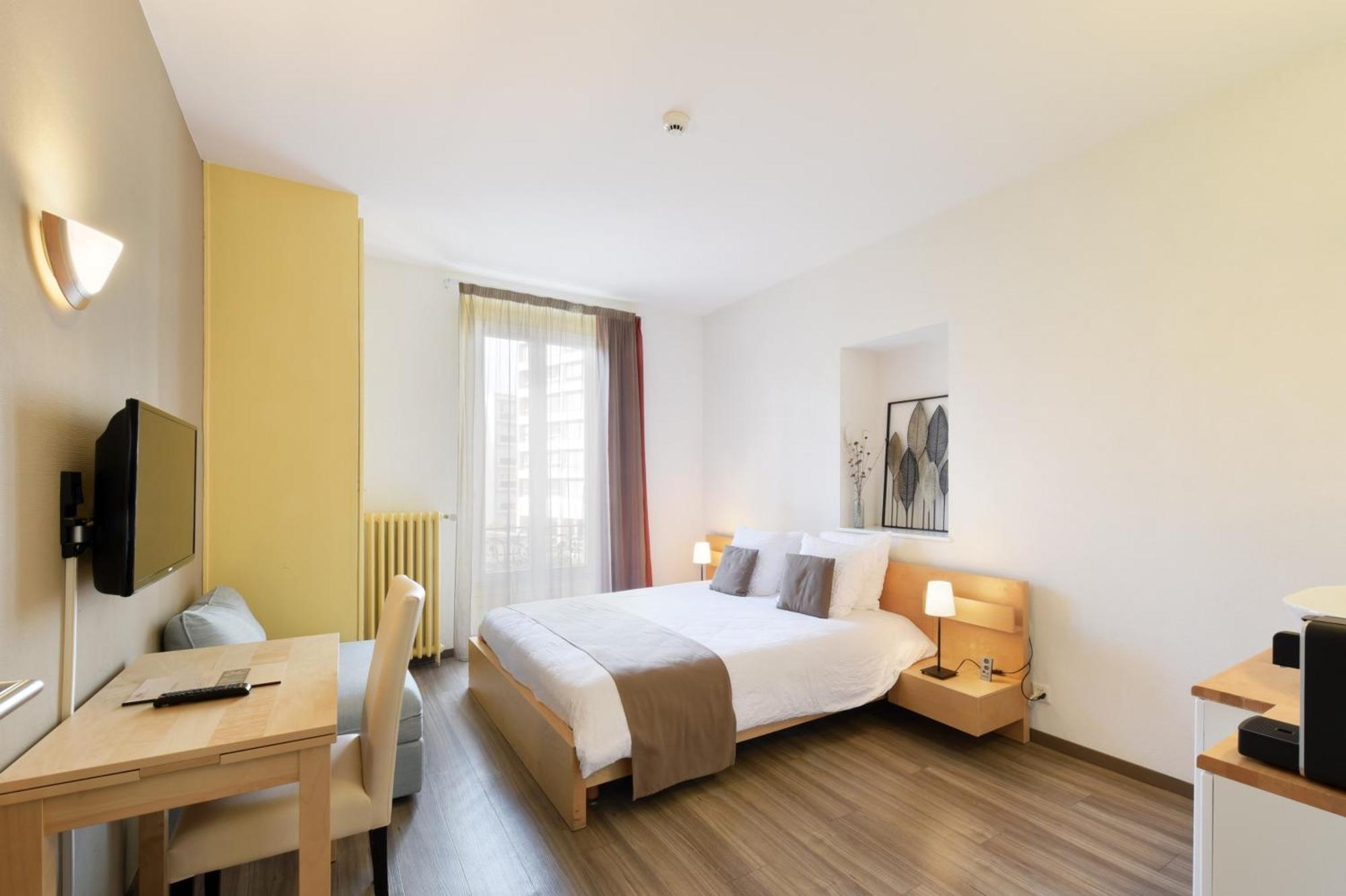 לוזאן Hotel Du Marche חדר תמונה