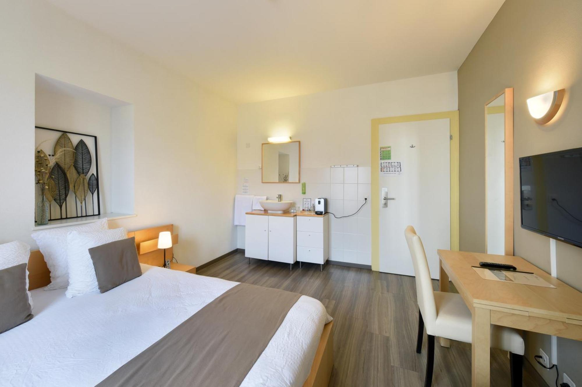 לוזאן Hotel Du Marche חדר תמונה